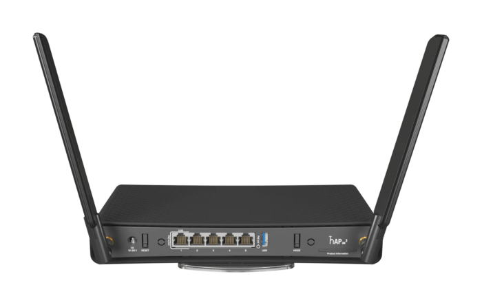 Интернет на дачу 6 hAP AX3 отличается наличием внешних антенн (что не является преимуществом как может показаться), но главное имеется USB порт для установки от модем до флешки.